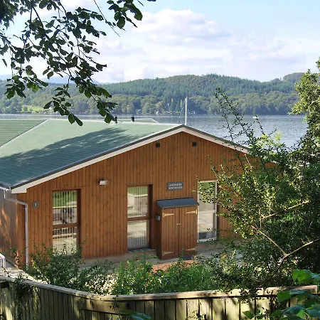 別荘 Lakeshore Boathouse ウィンダミア